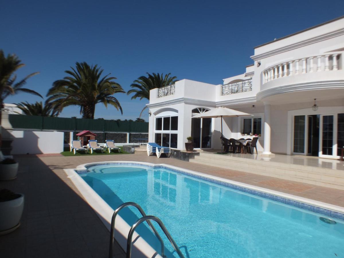 Villa Costa Golf Costa Teguise Exterior photo
